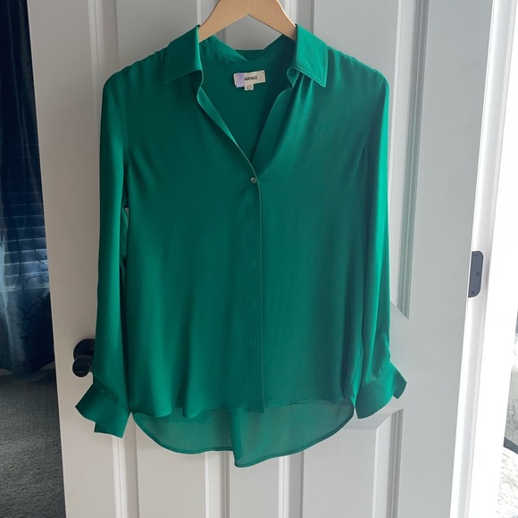 L’Agence Dani 100% Silk Button Down Shirt in Kelly Green Women's Top Size XS - Picture 2 of 8
